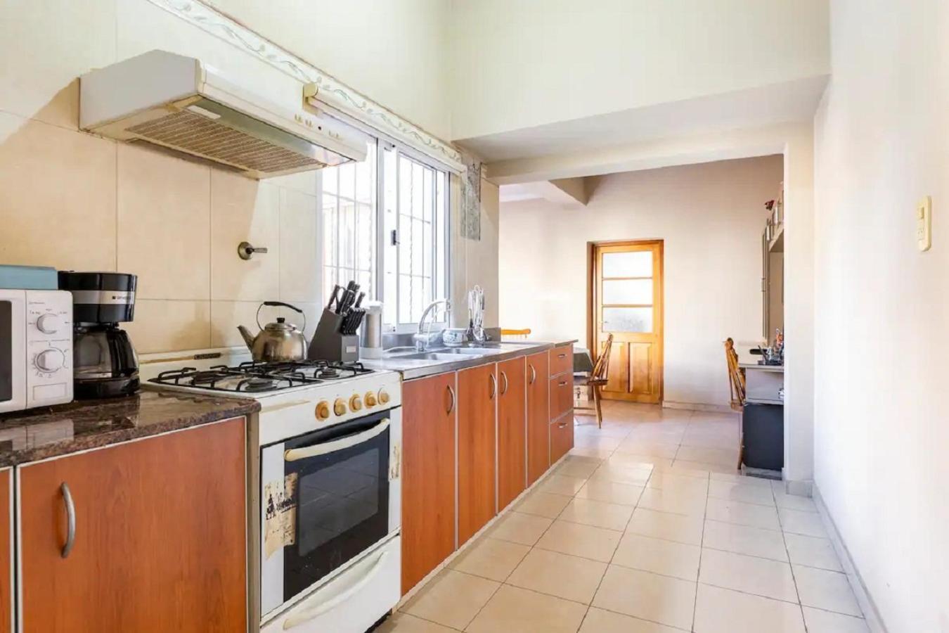 Miriam'S Place ميندوزا المظهر الخارجي الصورة